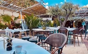 Catalina Summerland Apartaments Mamaia Nord